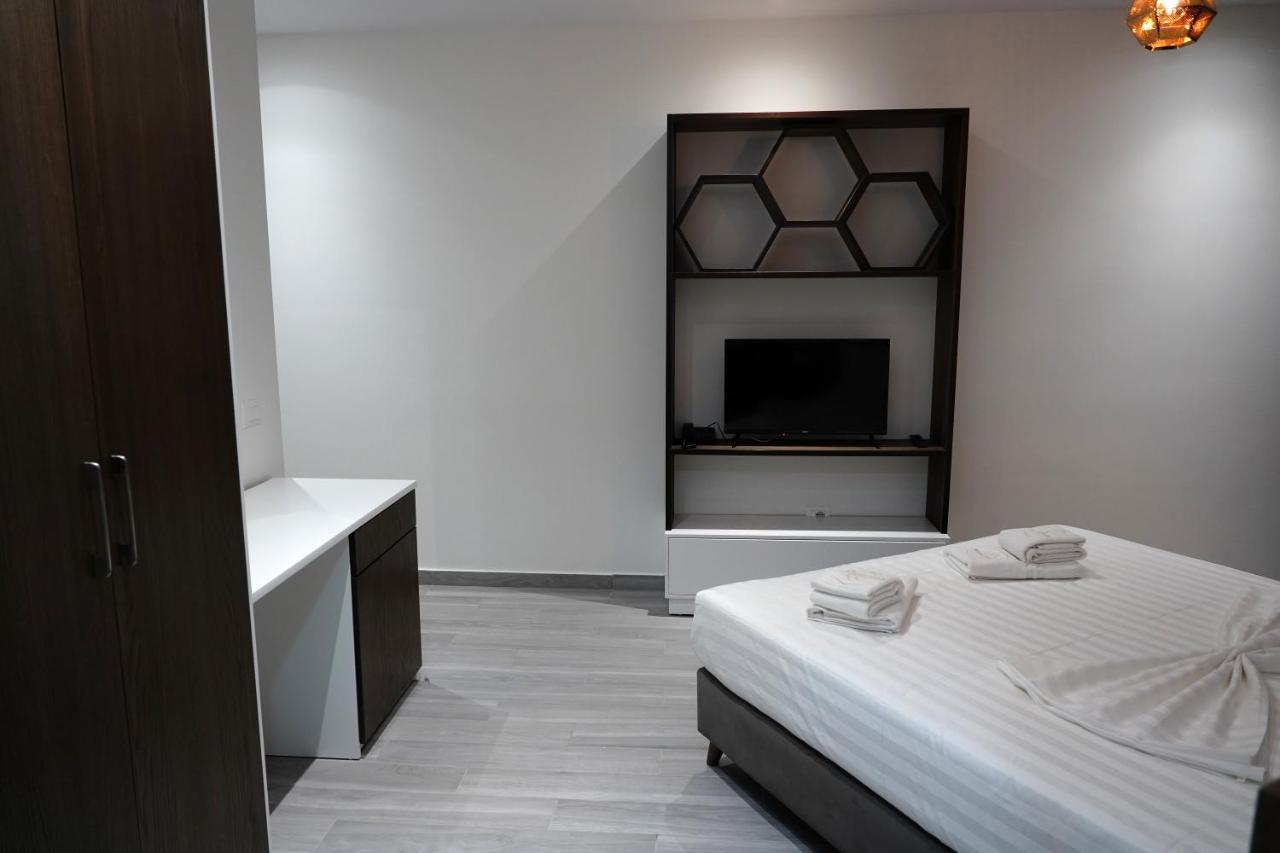 The Honeycomb Boutique Hotel Golem  Exterior foto