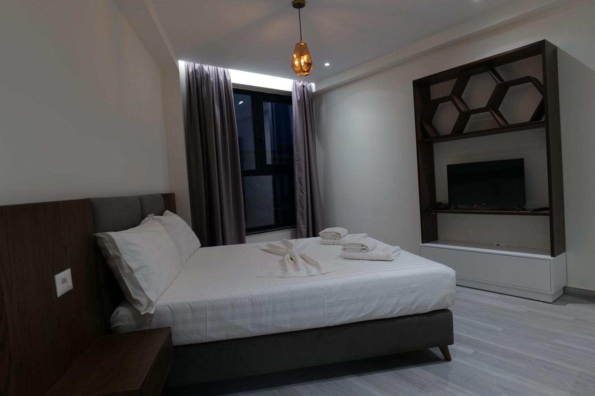 The Honeycomb Boutique Hotel Golem  Exterior foto